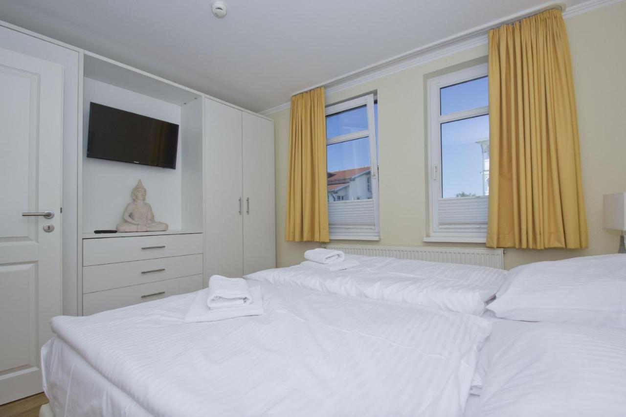 Mit Meerblick Und Balkon, Gratis Nutzung Vom Ahoi Erlebnisbad Und Sauna In Sellin - Meeresblick Fewo 24 Goehren  Exteriér fotografie