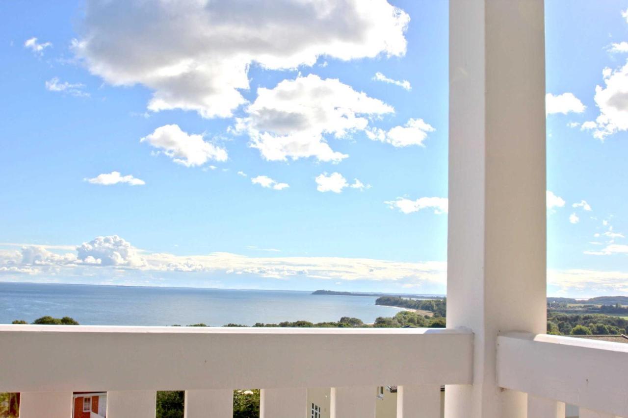 Mit Meerblick Und Balkon, Gratis Nutzung Vom Ahoi Erlebnisbad Und Sauna In Sellin - Meeresblick Fewo 24 Goehren  Exteriér fotografie