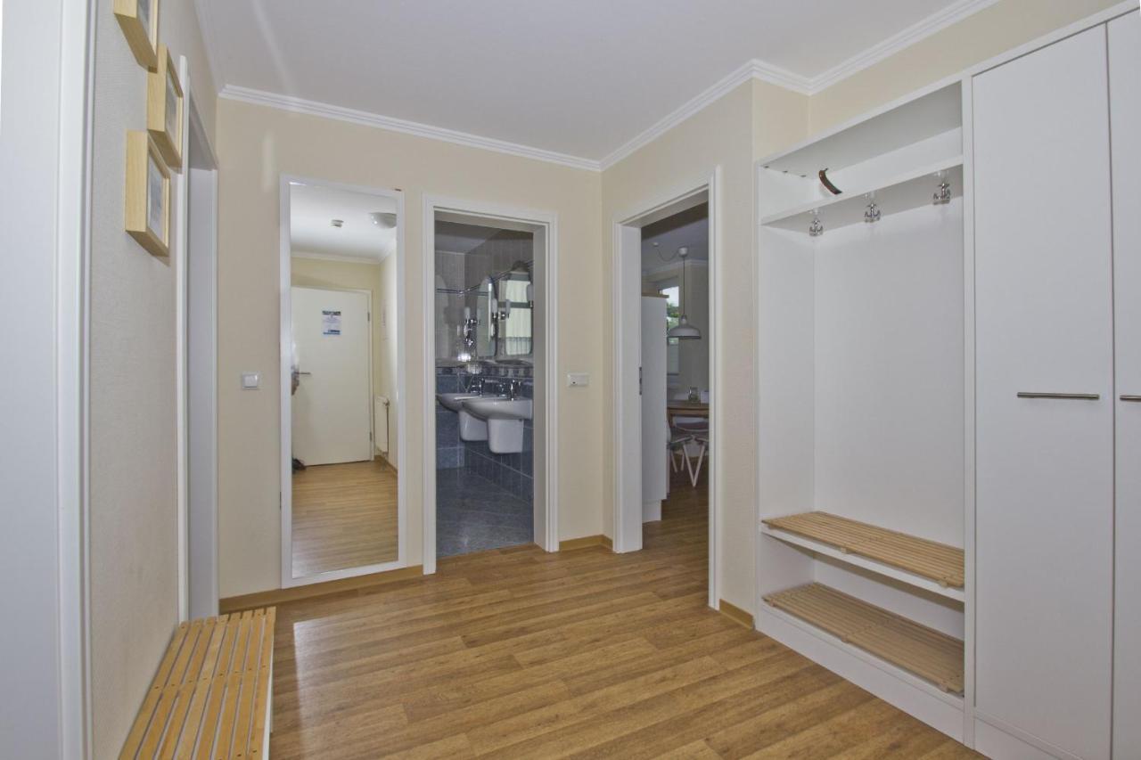 Mit Meerblick Und Balkon, Gratis Nutzung Vom Ahoi Erlebnisbad Und Sauna In Sellin - Meeresblick Fewo 24 Goehren  Exteriér fotografie